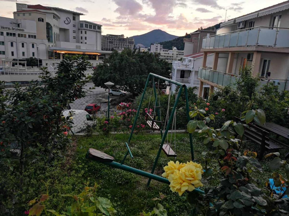 Apartmani Becici ภายนอก รูปภาพ